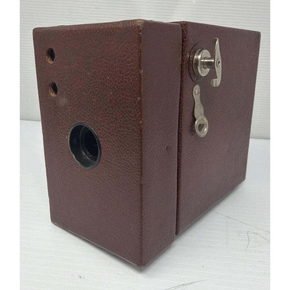 Kodak Eastman No 2A Model C Brown Brownie Box Camera Uses 116 Film Untested